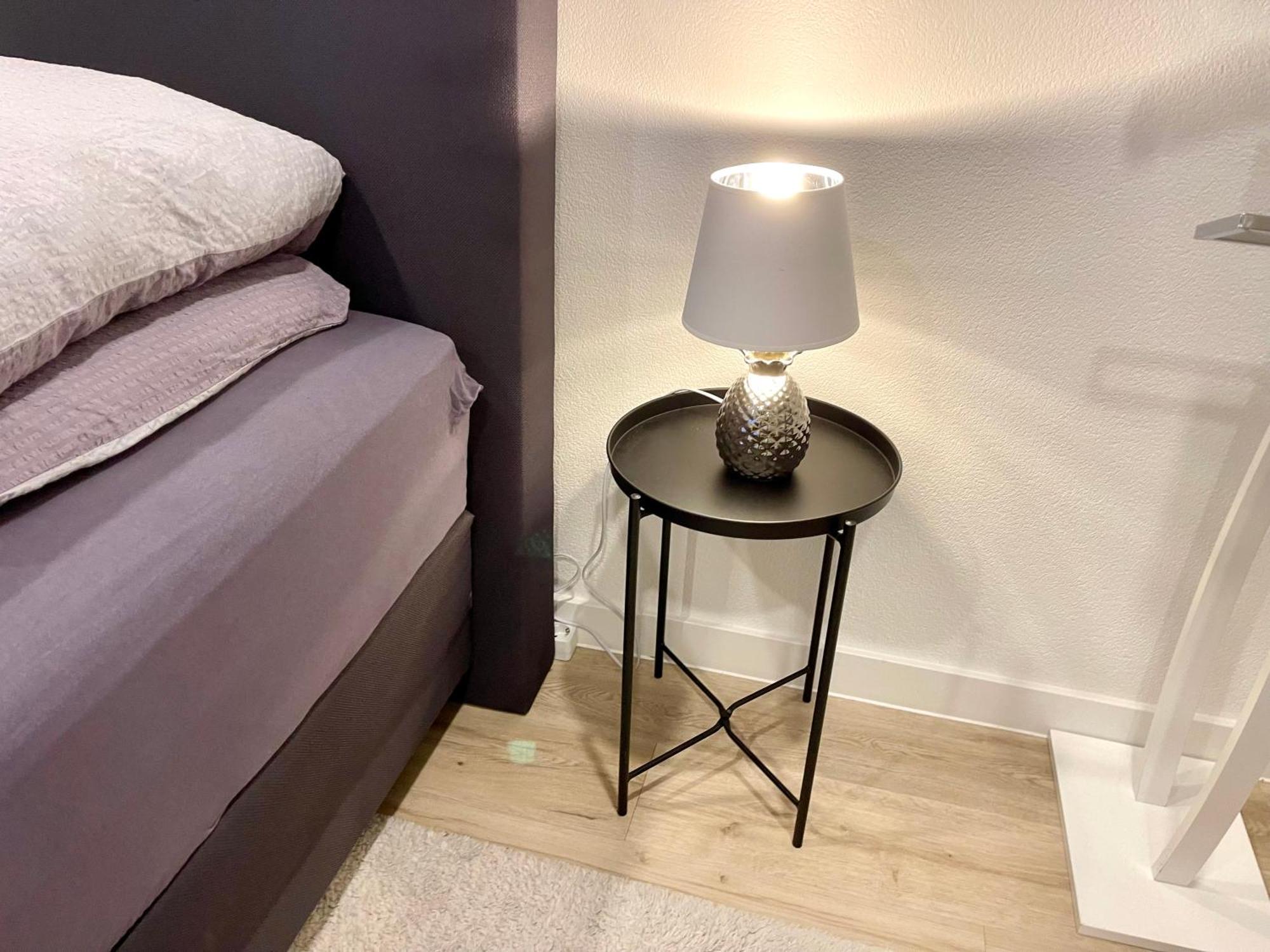Neu Wunderschoenenes Weisses Apartament Am Schloessle Zentrum Goldstadt 普福尔茨海姆 外观 照片