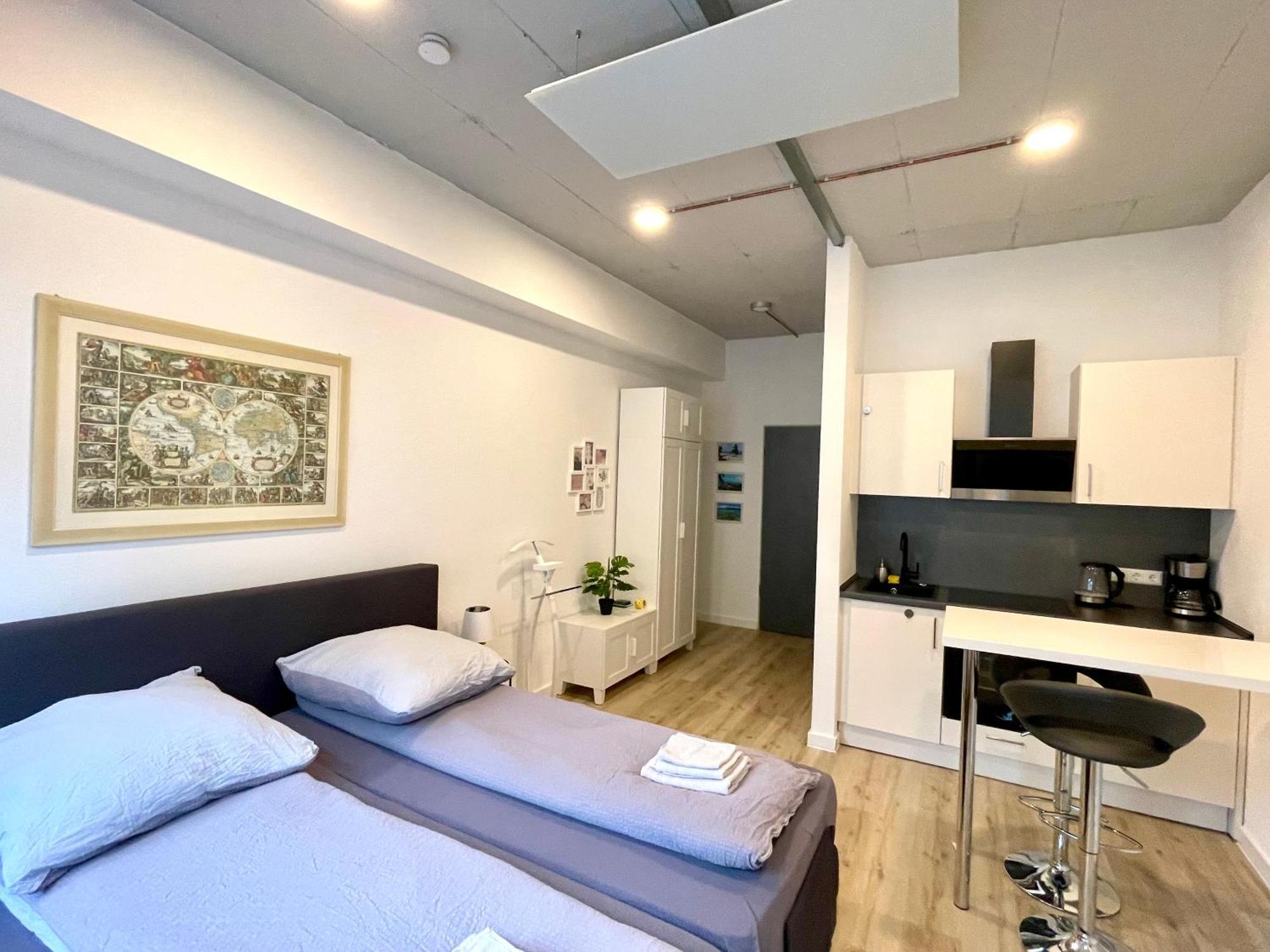 Neu Wunderschoenenes Weisses Apartament Am Schloessle Zentrum Goldstadt 普福尔茨海姆 外观 照片